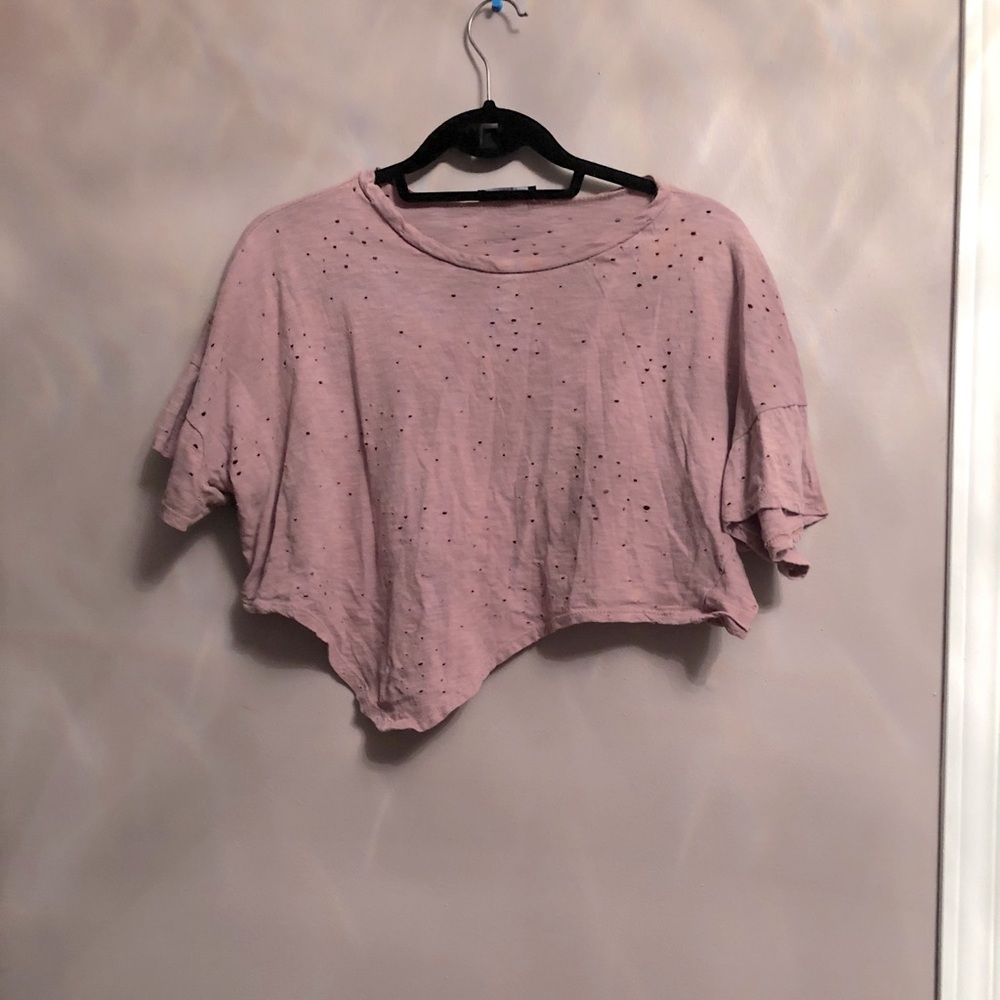 Distress pink crop top.
